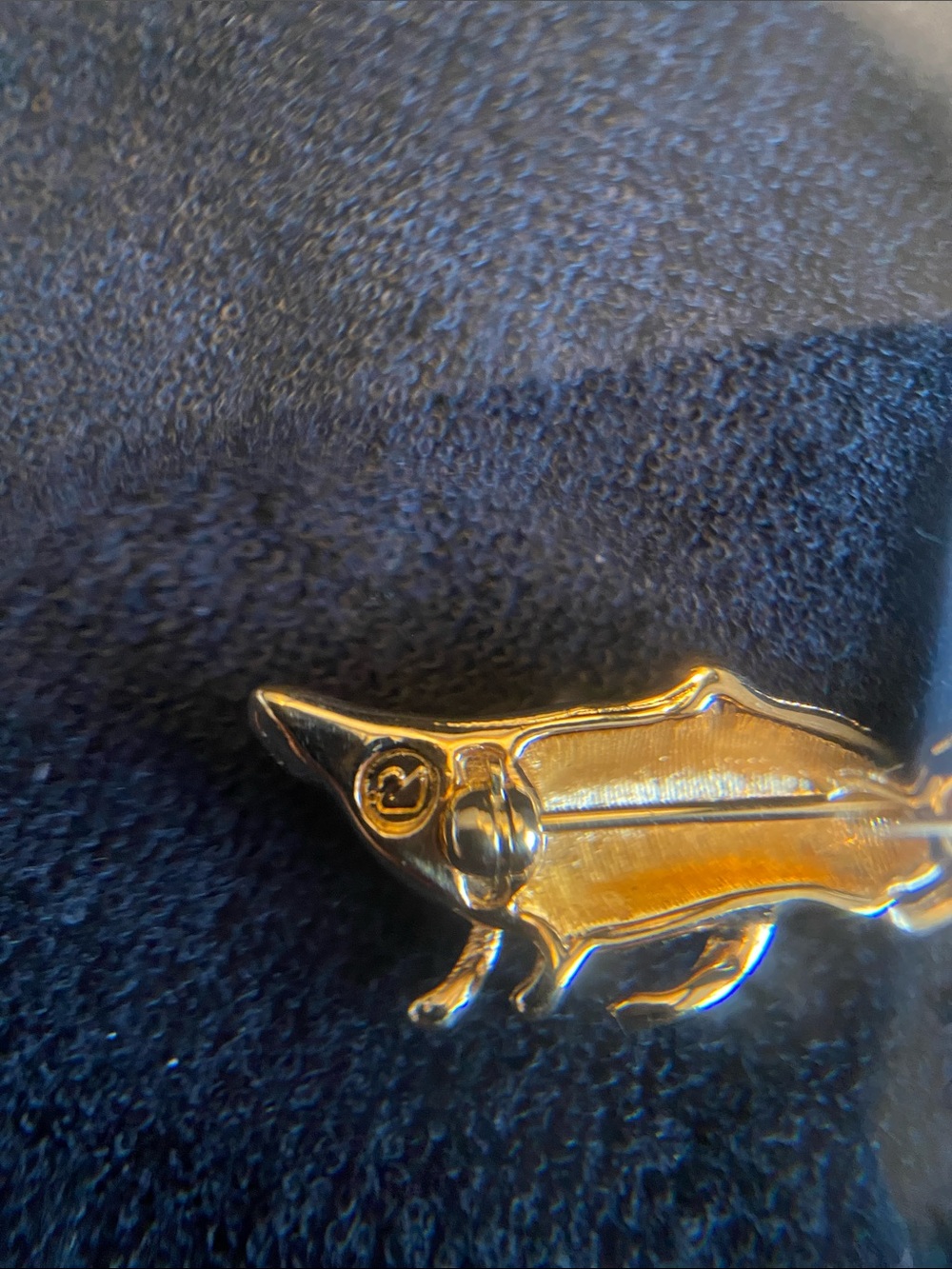 swarovski Gold-Tone
Grasshopper Brooch pin with Green Enamel and Clear Stone - Picture 3 of 3